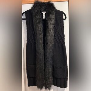 Style & Co Black Cable Knit Sweater Vest Faux Fur Collar Pockets Women's S